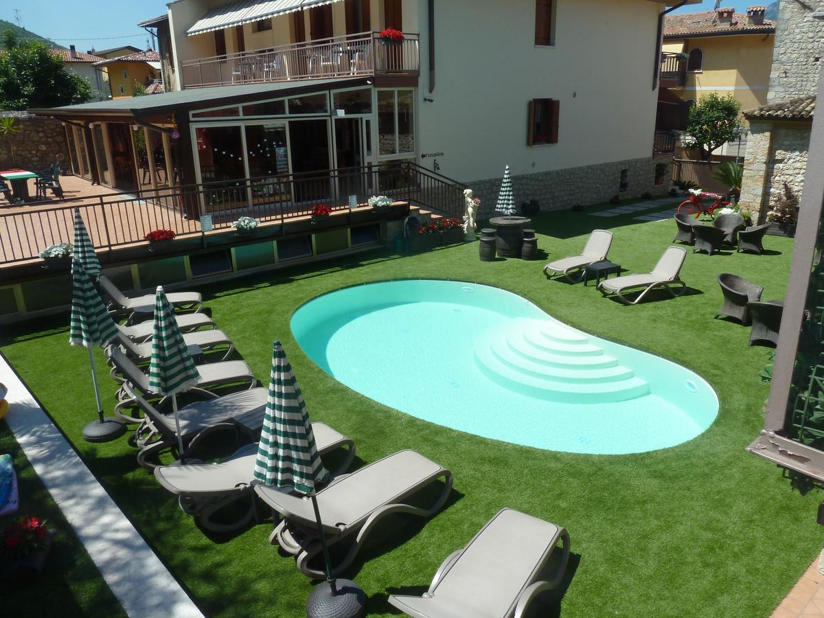 Albergo Casa Este Brenzone sul Garda Dış mekan fotoğraf