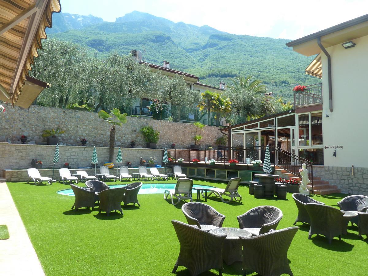 Albergo Casa Este Brenzone sul Garda Dış mekan fotoğraf